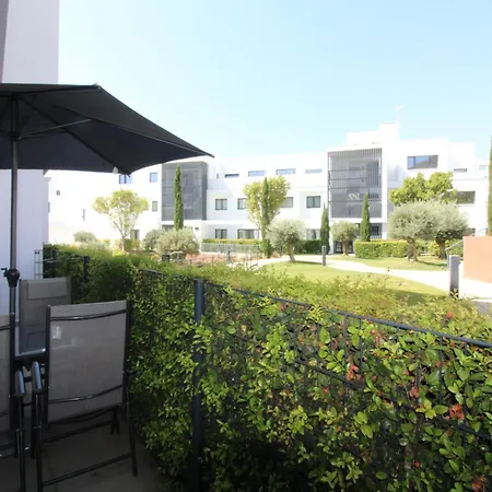 Villahigueron Apartment *